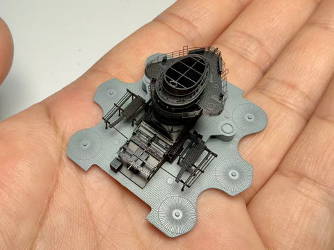 MUYIモデル G700122 1/700 ドイツ海軍シャルンホルスト(1943) フライホーク用煙突
