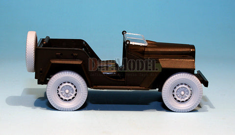 DEFモデル DW30006 1/35 GAZ-67B ロシア フィールドカー ホイールセット (タミヤ用)
