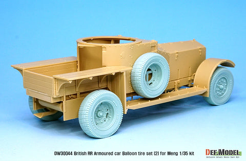 DEFモデル DW30044 1/35 イギリス RR装甲車 バルーン変形ホイールセット- 後期型 (モンモデル1/35スケール用)