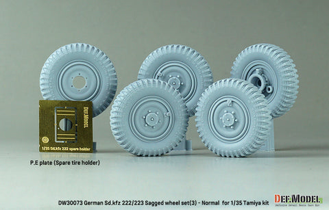 DEFモデル DW30073 1/35 WWII ドイツ Sd.kfz 222/223 自重変形ホイールセット(3) - 後期型 (タミヤ1/35スケール用)