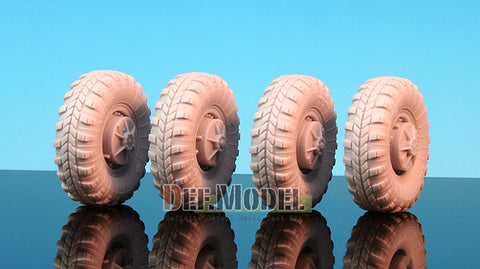 DEFモデル DW35019 1/35 現用 ソビエト/ロシア BRDM-2/3 偵察戦闘車 自重変形タイヤセット(ドラゴン用)(2種各2個入り,マスキングシール付き)