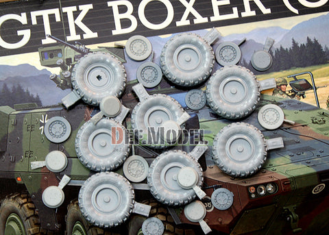 DEFモデル DW35028 1/35 現用 ドイツ GTK ボクサー GTFz 自重変形タイヤセット(レベル用)(4種各2個入り,ホイールキャップ3種,マスキングシール付き)