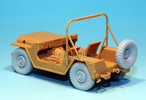 DEFモデル DW35039 1/35 現用 イスラエル M151 シミラ 小型四輪駆動車 自重変形タイヤセット(タミヤ/アカデミー用)(4個+スペアタイヤ1個入り,マスキングシール付き)