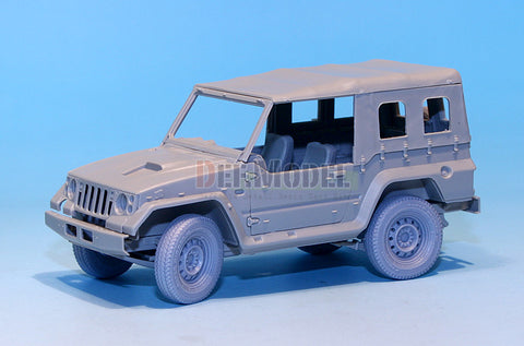 DEFモデル DW35042 1/35 現用 陸上自衛隊 73式小型トラック 自重変形タイヤセット(トランペッター用)(4個+スペアタイヤ1個入り,マスキングシール付き)