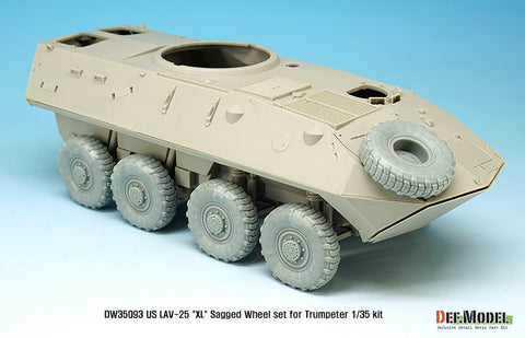 DEFモデル DW35093 1/35 現用 アメリカ海兵隊 LAV-25 歩兵戦闘車 自重変形タイヤセット(ミシュランXL)(トランペッター用)(8種各1個+スペアタイヤ1個入り,マスキングシール付き)