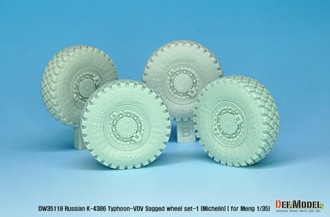 DEFモデル DW35118 1/35 現用 ロシア K-4386 タイフーン VDV(空挺隊)装輪装甲車 自重変形タイヤセット(1)(ミシュラン)(モンモデル用)(2種各2個入り,マスキングシール付き)