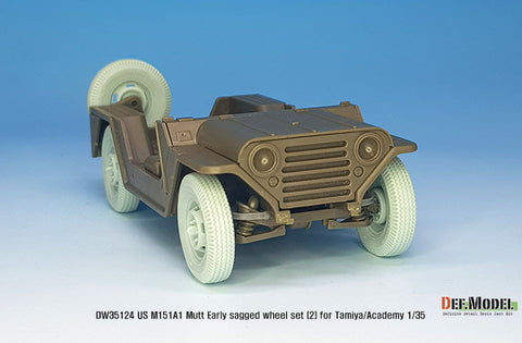 DEFモデル DW35124 1/35 現用 アメリカ M151A1 マット 小型多用途トラック 自重変形タイヤセット”初期型”(2)(民生タイヤ)(タミヤ/アカデミー用)(4個+スペアタイヤ1個入り,マスキングシール付き,レジンパーツ付き)