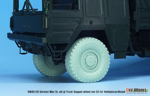 DEFモデル DW35126 1/35 現用 ドイツ MAN 5t. 軍用トラック 自重変形タイヤセット(コンチネンタルHCS(悪路用))(レベル/ホビーボス用)(2種各2個+スペアタイヤ1個入り,マスキングシール付き)