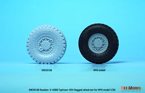 DEFモデル DW35136 1/35 現用 ロシア K-4386 タイフーン VDV(空挺隊)装輪装甲車 自重変形タイヤセット(RPGモデル用)(2種各2個入り,マスキングシール付き)