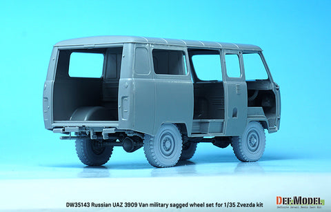 DEFモデル DW35143 1/35 現用 ロシア UAZ-3909 ワンボックスバン 自重変形タイヤセット(軍用タイプ)(ズベズダ用)(3種計4個+スペアタイヤ1個入り,マスキングシール付き)