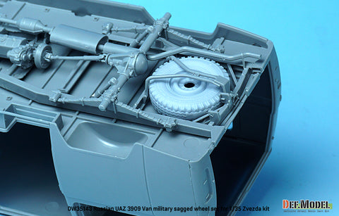 DEFモデル DW35143 1/35 現用 ロシア UAZ-3909 ワンボックスバン 自重変形タイヤセット(軍用タイプ)(ズベズダ用)(3種計4個+スペアタイヤ1個入り,マスキングシール付き)