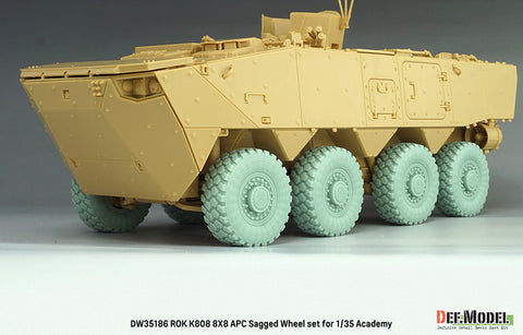 DEFモデル DW35186 1/35 韓国軍 K808 8輪装甲車用 自重変形ホイールセット - ミシュランXZL(アカデミー社製1/35キット用)