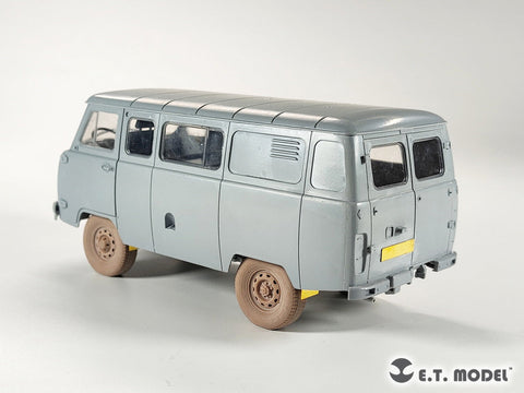 E.T.モデル E35-319 1/35 ロシア UAZ 3909 軍用バン (ズベズダ 3644用) エッチングパーツ