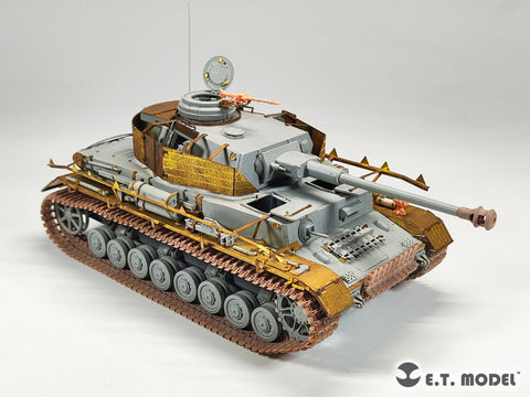 ETモデル P35-044 1/35 WWII ドイツ III号IV号戦車(Ostketten)ワークブル履帯(3Dプリント)