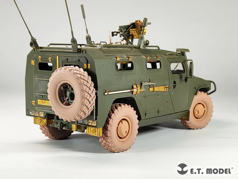 E.T.モデル P35-154 1/35 ロシア GAZ-233014 ティーグル 自重変形ホイール(モンモデル用)