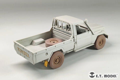 ETモデル P35-162 1/35 ピックアップトラック たわんだホイール タイプ1