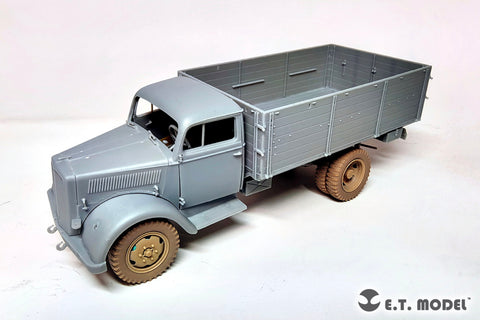 ETモデル P35-169 1/35 WWIIドイツ 3t 4x2 カーゴトラック たわんだホイール