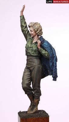 ライフミニチュア LM-16003 1/16 アメリカ軍慰問団ツアー 1954年のマリリンモンロー