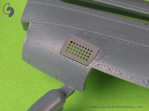 マスター AM-72-174 1/72 P-51 マスタング - キャブレターエアフィルターカバー - 標準穴タイプ(エデュアルド用)