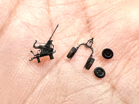 MUYIモデル G350012 1/350 ドイツ海軍 20mm C/30機関砲&トレーラー 超精密3Dプリントキット(24個入り)