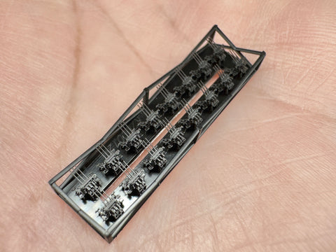 MUYIモデル R700012 1/700 日本海軍 九六式25mm三連装機銃(LPR照準器付き) 超精密3Dプリントキット(16基入り)