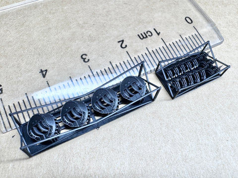 MUYIモデル R700080 1/700 ピットロード用 日本海軍 九六式25mm三連装機銃(防煙シールドC型付き) 超精密3Dプリントキット 4個入り