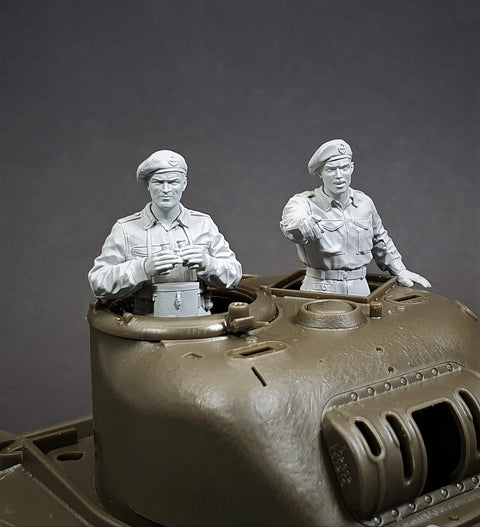 パンツァーアート FI35-175 1/35 WWIIイギリス シャーマン砲塔戦車兵 2体セット