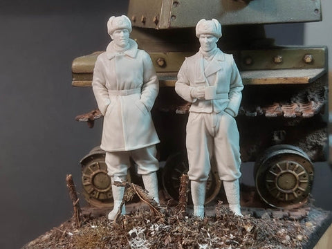 パンツァーアート FI35-183 1/35 WWIIドイツ 冬用コートを着たドイツ戦車士官 2体セット