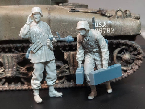 パンツァーアート FI35-195 1/35 WWIIドイツ パンツァーナッカーチームセット