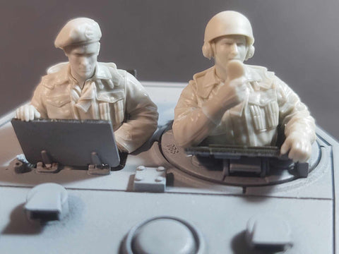 パンツァーアート FI35-211 1/35 WWIIイギリス 戦車兵 「ピクシー」スーツ 砲塔 2体セット