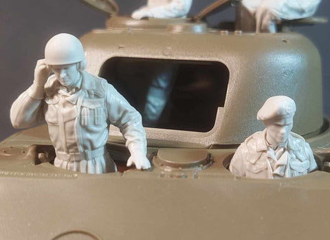 パンツァーアート FI35-212 1/35 WWIIイギリス 戦車兵「ピクシー」スーツ 車体 2体セット