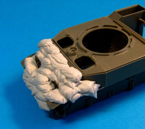 パンツァーアート RE35-157 1/35 WWIIアメリカ M5軽戦車 サンドバッグアーマー