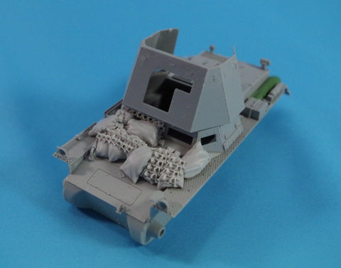 パンツァーアート RE35-215 1/35 WWIIドイツ I号戦車4.7cm砲搭載駆逐戦車 サンドバッグアーマー