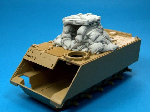 パンツァーアート RE35-232 1/35 現用イスラエル M113装甲兵員輸送車 サンドバッグアーマー(重装備)