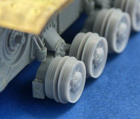 パンツァーアート RE35-241 1/35 WWIIドイツ IV号戦車 焼け落ちたロードホイールセット
