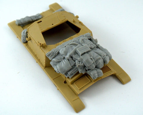 パンツァーアート RE35-551 1/35 WWIIイタリア セモベンテ突撃砲 M40-75/18 用積荷セット