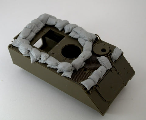 パンツァーアート RE35-595 1/35 現用アメリカ サンド アーマー M113 APC (ベトナム 戦争)