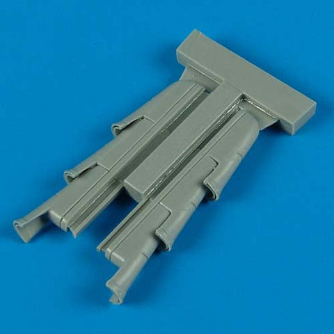 クイックブースト 32116 1/32 スピットファイアMk.V 排気管(HOBBY BOSS用)