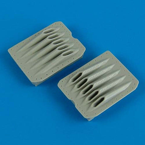クイックブースト 32130 1/32 F/A-18E/F スーパーホーネット ECSパイプ後期型(TRUMPETER用)