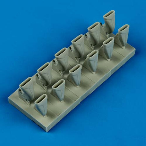 クイックブースト 32143 1/32 スピットファイア Mk.VIII フィッシュテイル型 排気管(TAMIYA用)