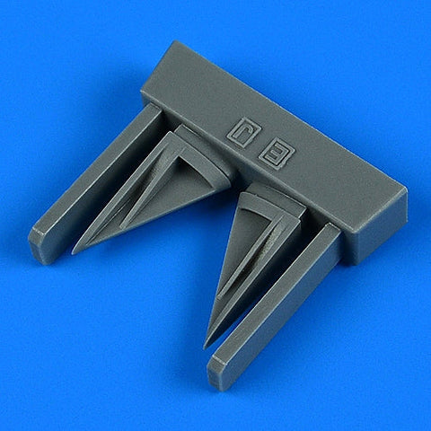 クイックブースト 32247 1/32 F-4E/EJ/F/J/S ファントム II 垂直尾翼空気取入口(タミヤ用)