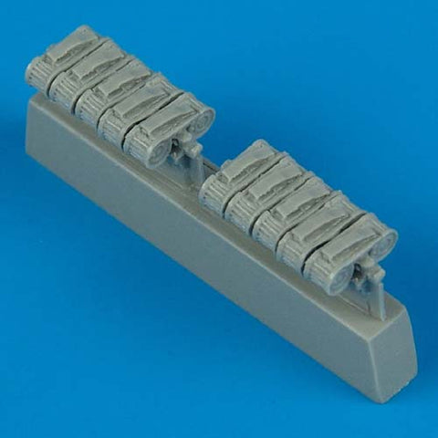 クイックブースト 48170 1/48 メッサーシュミット Bf110C/D MG15 7.92mm ドラム弾倉(エデュアルド用)