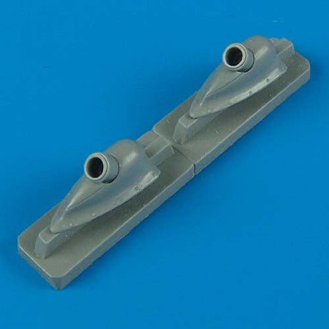 クイックブースト 48248 1/48 SB2C-1 ヘルダイバー 排気管(ACCURATE MINIATURES用)