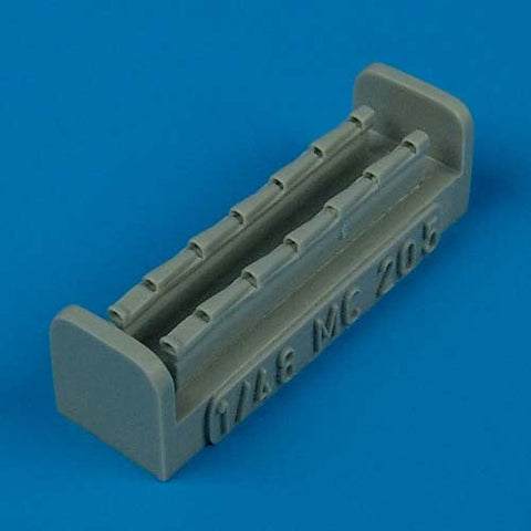 クイックブースト 48282 1/48 マッキ M.C.205 ベルトロ 排気管(ハセガワ用)