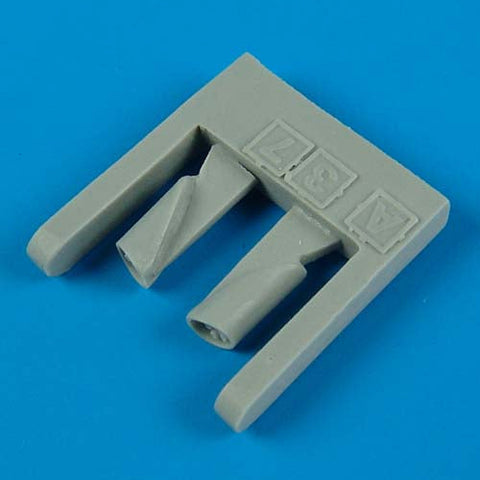 クイックブースト 48438 1/48 A-37 ドラゴンフライ GAU-2B/A 7.62mm ミニガン 銃口(レベル/MONOGRAM用)