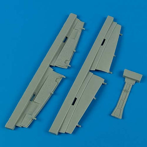 クイックブースト 48441 1/48 F7F タイガーキャット 脚カバー(イタレリ 用)