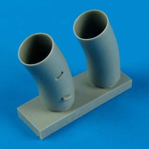 クイックブースト 48452 1/48 シーホーク 排気ノズル(トランペッター用)