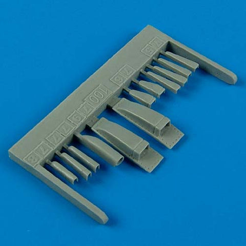 クイックブースト 48515 1/48 スホーイ Su-7 フィッターBKL 補助空気吸入口(KP MODELS用)