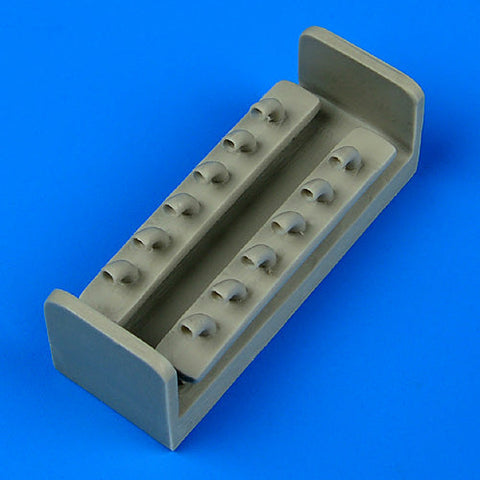 クイックブースト 48688 1/48 P-40E キティホーク 排気管(イタレリ/AMT用)