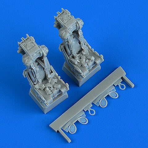 クイックブースト 48913 1/48 ブリティッシュファントム FG.1/FGR.2 シート(安全ベルト付)(汎用)